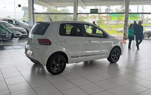imagem-https://www.socarrao.com.br/sc-vehicle-images-prod/4264237/1791037993517-8539350_9_B_a48b642b81.jpeg