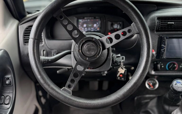 imagem-https://www.socarrao.com.br/sc-vehicle-images-prod/4264239/1790971122487-69436ac00bb04bbd4.jpg