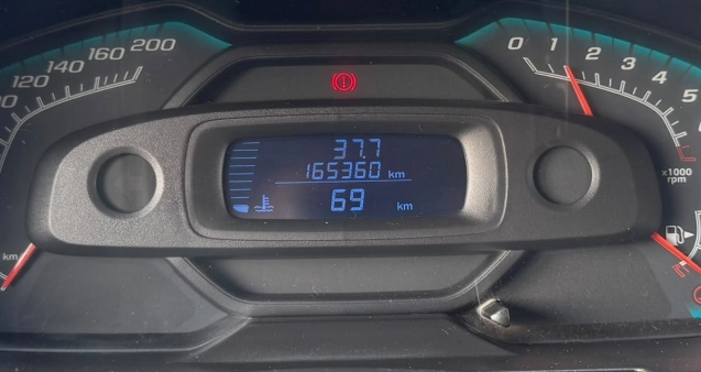 imagem-https://www.socarrao.com.br/sc-vehicle-images-prod/4264240/1790971126551-Qxq3cBNdeaqd9xaveGl3S7nnTuUg7Lip.jpg