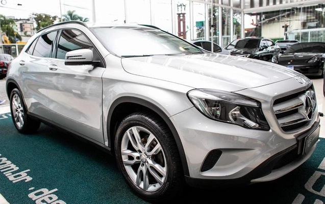 imagem-https://www.socarrao.com.br/sc-vehicle-images-prod/4264242/1791560080313-8539367_1_B_a397f9620f.jpeg