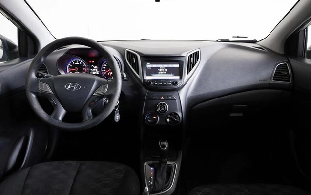 imagem-https://www.socarrao.com.br/sc-vehicle-images-prod/4264244/1791222843631-8435469_9_B_3bc14ca2a2.jpeg
