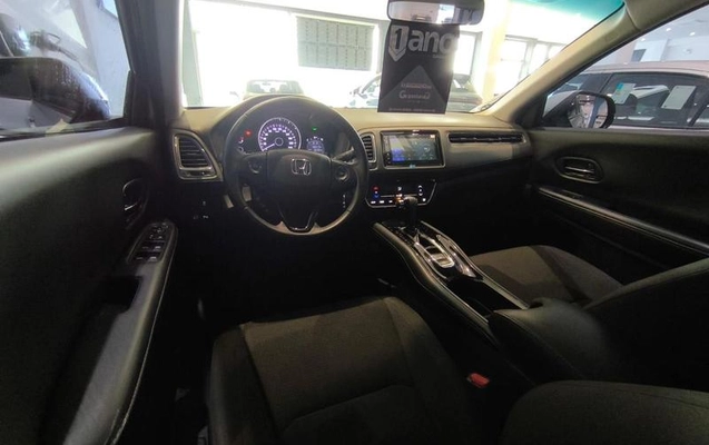 imagem-https://www.socarrao.com.br/sc-vehicle-images-prod/4264245/1791464076148-8539340_8_B_8d95829e0f.jpeg