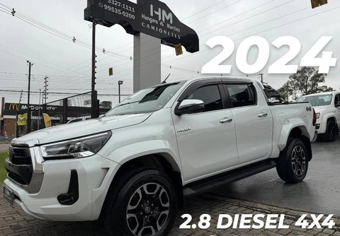 Toyota Hilux 2024 Branco — foto 1 de 3