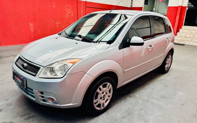 imagem-https://www.socarrao.com.br/sc-vehicle-images-prod/4264255/1790971334421-SU1HXzc1MjguanBlZw.jpeg
