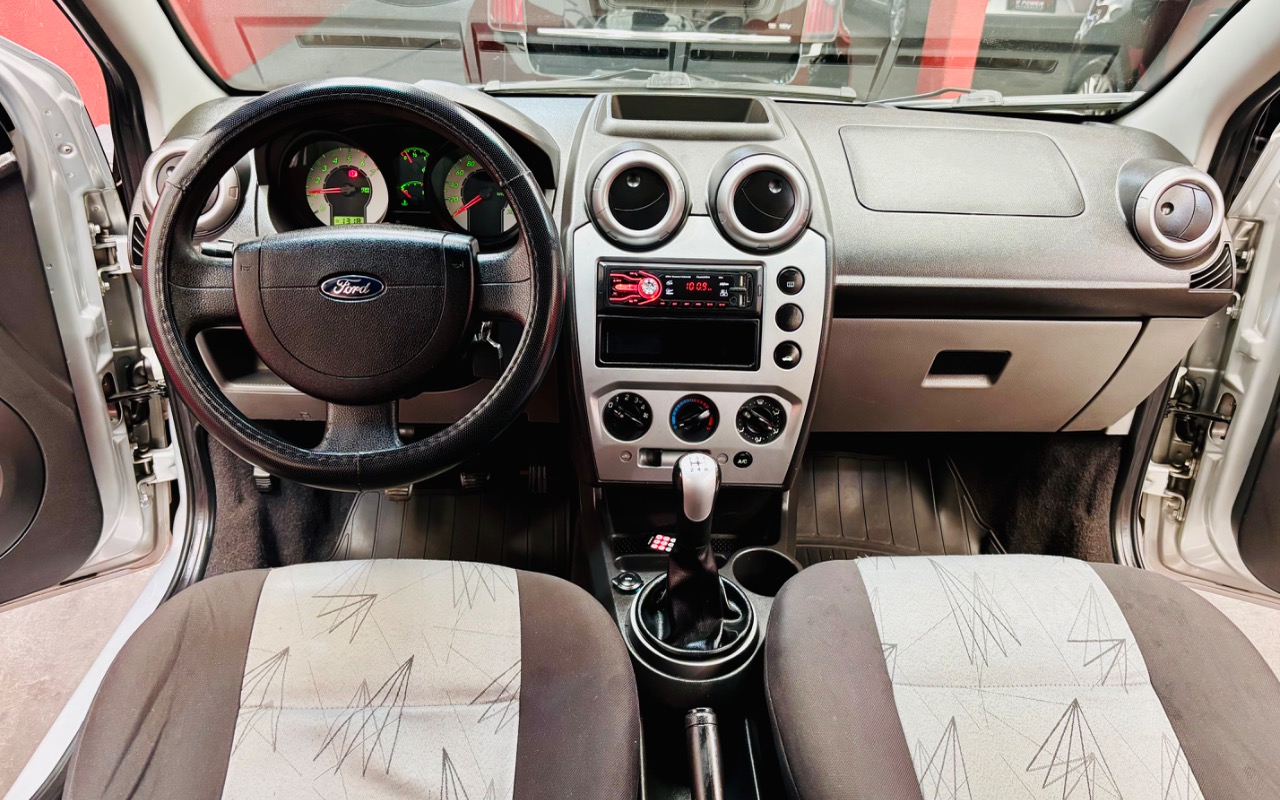 imagem-https://www.socarrao.com.br/sc-vehicle-images-prod/4264255/1790971335594-SU1HXzc1MzguanBlZw.jpeg