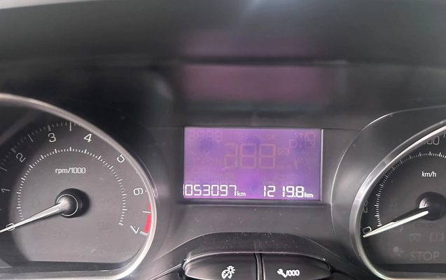 imagem-https://www.socarrao.com.br/sc-vehicle-images-prod/4264273/1790971409509-eb308b4f8cd14490898be6108051ca13_1790971358346.jpg