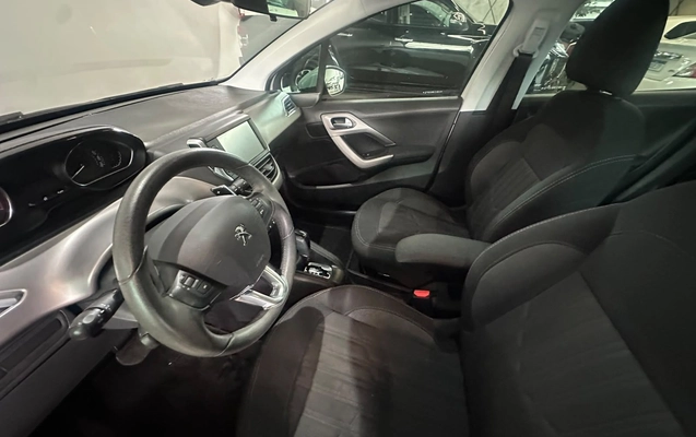 imagem-https://www.socarrao.com.br/sc-vehicle-images-prod/4264273/1790971409510-d85049f2ec4845b883da10b4d4ff231d_1790971358349.jpg