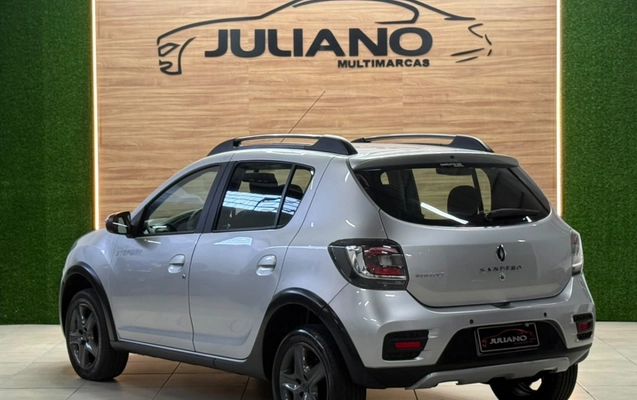 imagem-https://www.socarrao.com.br/sc-vehicle-images-prod/4264275/1790971409753-0rXsmBoNeEZw9U4JeXMZYEq0LLy6nCbX.jpg