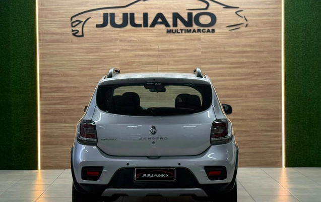 imagem-https://www.socarrao.com.br/sc-vehicle-images-prod/4264275/1790971409768-2GDjI8rFPlZDMafI3cgX8ELkFm5RXaPl.jpg