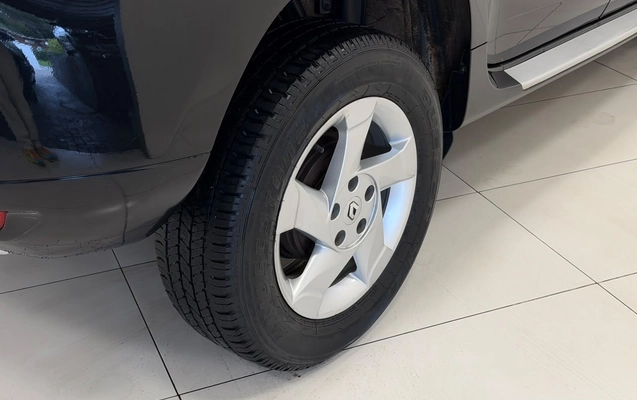 imagem-https://www.socarrao.com.br/sc-vehicle-images-prod/4264303/1790971557765-9d06d2205a4a454eb14db137845272a7_1790959234348.jpg
