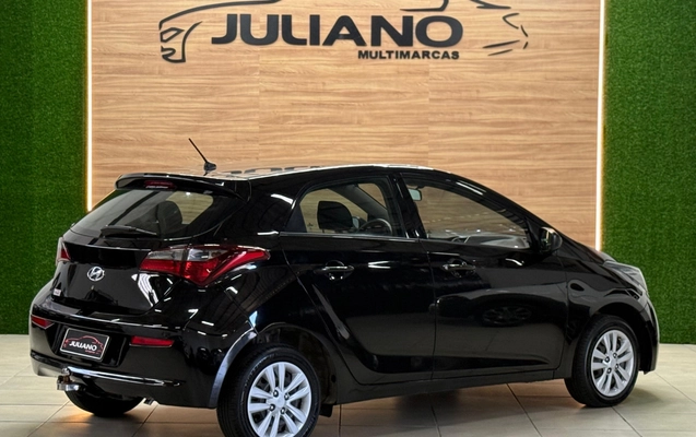 imagem-https://www.socarrao.com.br/sc-vehicle-images-prod/4264381/1790971969049-0tJ4izuR42q2zkoP489MGCBuqsY92z1w.jpg