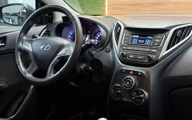 imagem-https://www.socarrao.com.br/sc-vehicle-images-prod/4264381/1790971969054-h1O4qVrt4sIXIKL1Pz8aS1lCs2R9GsF1.jpg