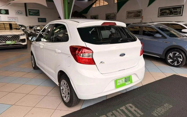 imagem-https://www.socarrao.com.br/sc-vehicle-images-prod/4264398/1790972411515-8523092_4_B_ad0bc4c04d.jpeg