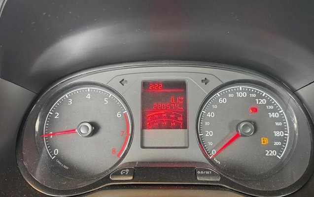 imagem-https://www.socarrao.com.br/sc-vehicle-images-prod/4264438/1790973477903-8531018_15_B_64f1fc73c7.jpeg