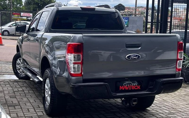 imagem-https://www.socarrao.com.br/sc-vehicle-images-prod/4264439/1790972516815-8539085_7_B_fde393135c.jpeg
