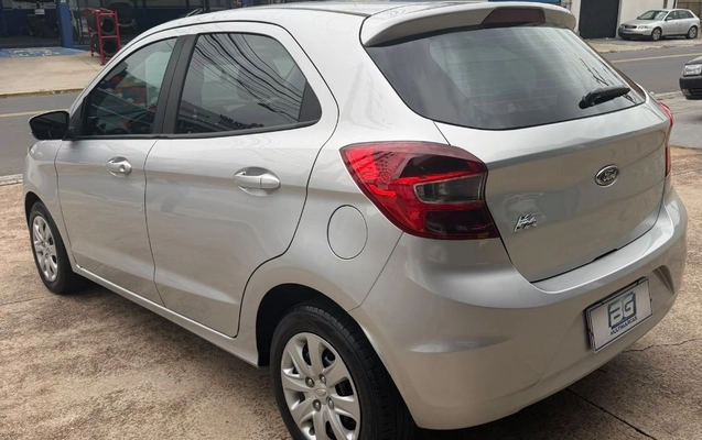 imagem-https://www.socarrao.com.br/sc-vehicle-images-prod/4264498/1790972710911-gb-980c9d1.jpeg