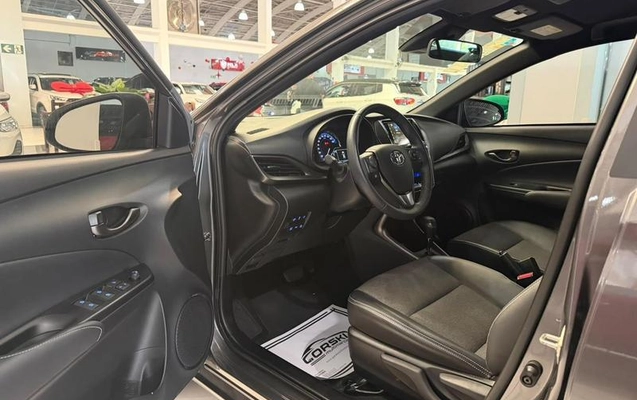 imagem-https://www.socarrao.com.br/sc-vehicle-images-prod/4264501/1791556478104-8536551_11_B_5e38a688dc.jpeg