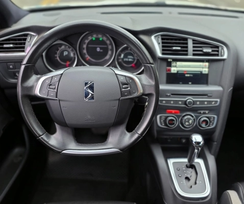 imagem-https://www.socarrao.com.br/sc-vehicle-images-prod/4264507/1790972939247-0DnMC5LRqIMgiRSVCf7mV15Klhb6xrWm.jpg