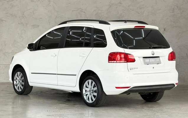 imagem-https://www.socarrao.com.br/sc-vehicle-images-prod/4264586/1790972879436-8368672_11_B_6c4b87d0f0.jpeg