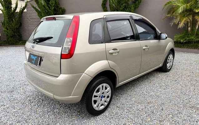 imagem-https://www.socarrao.com.br/sc-vehicle-images-prod/4264587/1790972879630-8539202_4_B_123b4af55e.jpeg