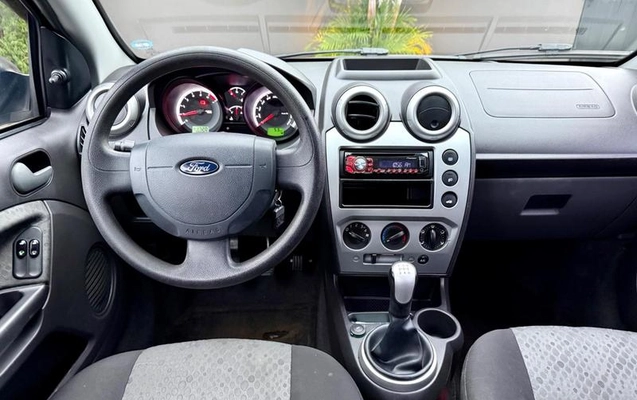 imagem-https://www.socarrao.com.br/sc-vehicle-images-prod/4264587/1790972879636-8539202_12_B_bb5b2d4aab.jpeg
