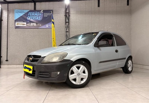 Chevrolet Celta 2010 Prata — foto 1 de 3