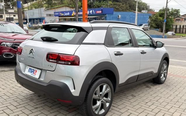 imagem-https://www.socarrao.com.br/sc-vehicle-images-prod/4264610/1790973173114-003_9ddd964a84bb514830ccbd18add6e17e.jpg