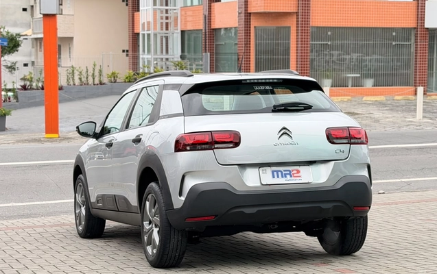 imagem-https://www.socarrao.com.br/sc-vehicle-images-prod/4264610/1790973173117-003_91fc90c5dd18c7ad0c3f06c3b8575006.jpg