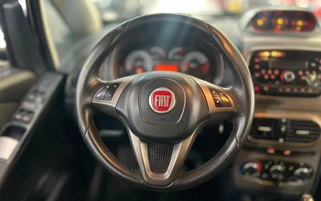 imagem-https://www.socarrao.com.br/sc-vehicle-images-prod/4264626/1790973232013-8526621_9_B_45278efaf6.jpeg