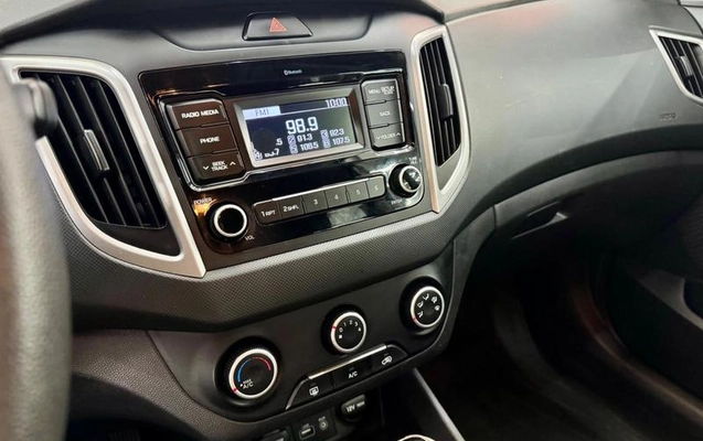 imagem-https://www.socarrao.com.br/sc-vehicle-images-prod/4264673/1791304544511-8429676_10_B_803d71e52b.jpeg