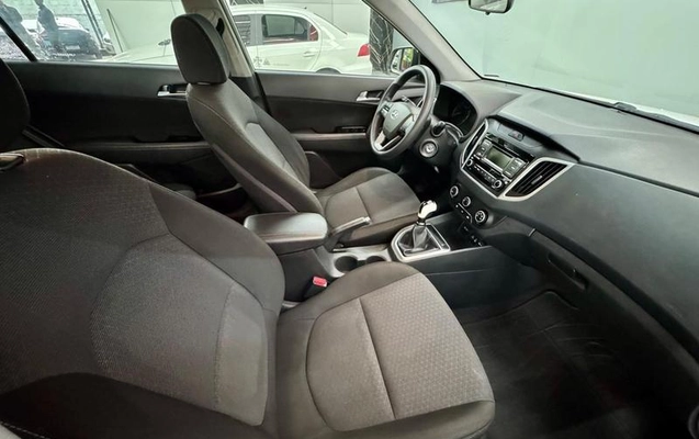 imagem-https://www.socarrao.com.br/sc-vehicle-images-prod/4264673/1791304544516-8429676_13_B_94ebee94ec.jpeg