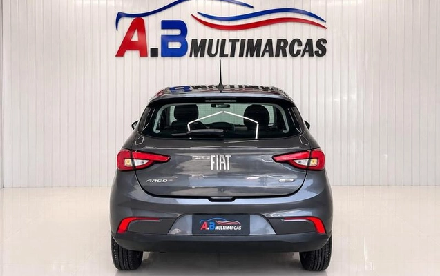 imagem-https://www.socarrao.com.br/sc-vehicle-images-prod/4264679/1791404784072-8539556_12_B_ff4253341c.jpeg