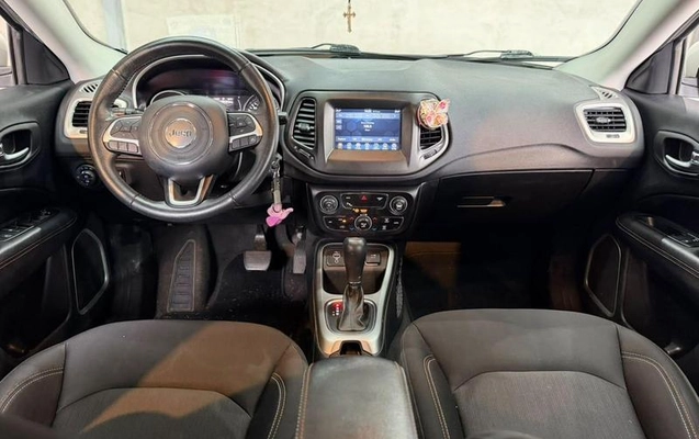 imagem-https://www.socarrao.com.br/sc-vehicle-images-prod/4264719/1790973713386-8507589_0_B_34486e9115.jpeg