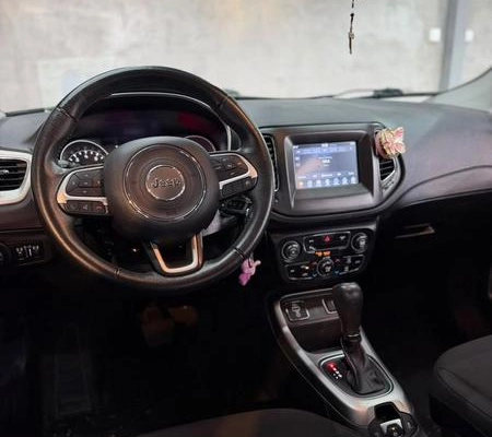 imagem-https://www.socarrao.com.br/sc-vehicle-images-prod/4264719/1790973713390-8507589_0_B_751ddecb65.jpeg