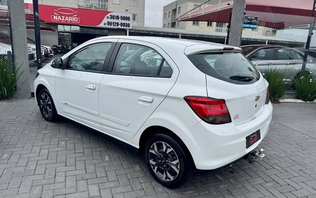 imagem-https://www.socarrao.com.br/sc-vehicle-images-prod/4264720/1790973718208-8539641_10_B_c668ea57e8.jpeg