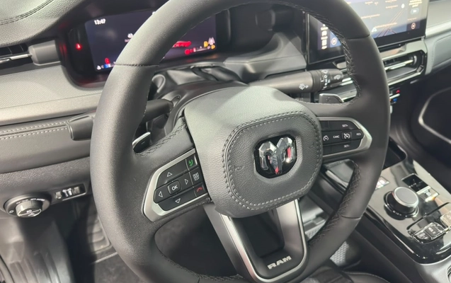 imagem-https://www.socarrao.com.br/sc-vehicle-images-prod/4264728/1790973857576-6_054036.jpg