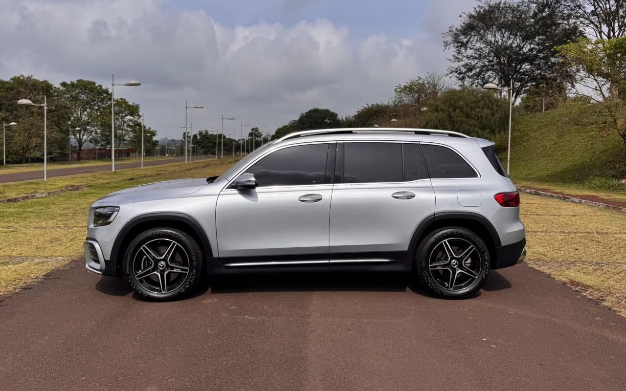 imagem-https://www.socarrao.com.br/sc-vehicle-images-prod/4264729/1790973897731-V2hhdHNBcHAgSW1hZ2UgMjAyNi0xMC0wMiBhdCAxNC40Ni41MSAoMikuanBlZw.jpeg
