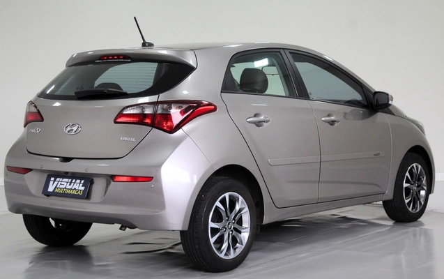 imagem-https://www.socarrao.com.br/sc-vehicle-images-prod/4264746/1790974062521-3_054718.jpg