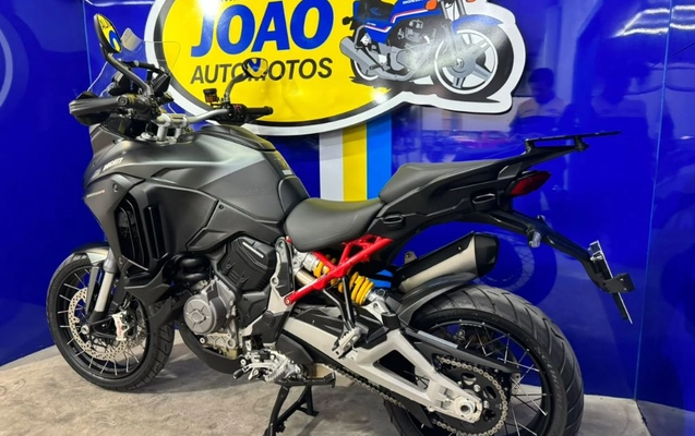 imagem-https://www.socarrao.com.br/sc-vehicle-images-prod/4264820/1790974464624-gb-f2049d0.jpeg