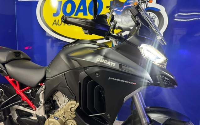imagem-https://www.socarrao.com.br/sc-vehicle-images-prod/4264820/1790974464632-gb-7b1d95c.jpeg