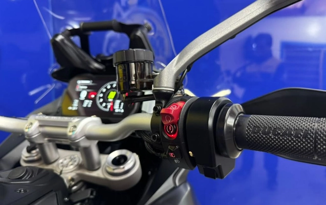 imagem-https://www.socarrao.com.br/sc-vehicle-images-prod/4264820/1790974464645-gb-a66aaa2.jpeg