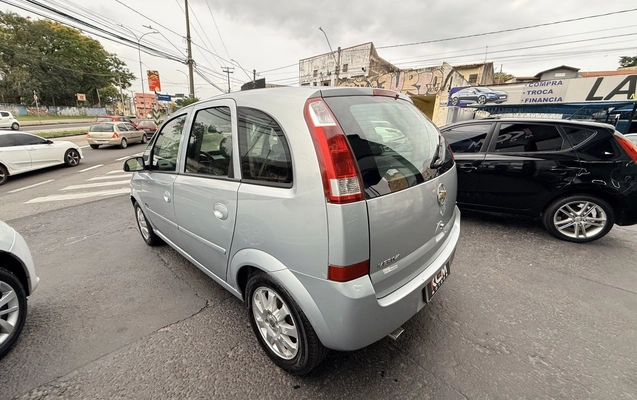imagem-https://www.socarrao.com.br/sc-vehicle-images-prod/4264822/1790974492842-1_055330.jpg