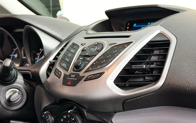 imagem-https://www.socarrao.com.br/sc-vehicle-images-prod/4264824/1790974508184-564f8d95b9cc4d1cb3e1780b9ada8d02_1790974252024.jpg