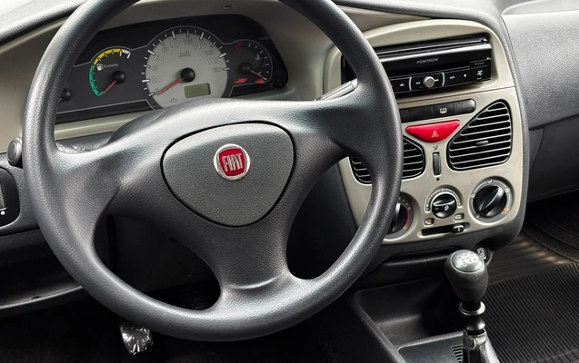 imagem-https://www.socarrao.com.br/sc-vehicle-images-prod/4264825/1790974531483-68ce75ef-a137-7572-60d4-3a241056c9d5.jpg