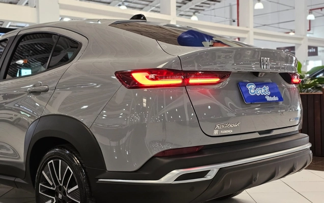 imagem-https://www.socarrao.com.br/sc-vehicle-images-prod/4264827/1790974573538-1_053949.jpg