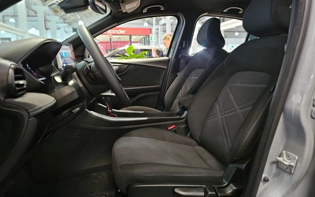 imagem-https://www.socarrao.com.br/sc-vehicle-images-prod/4264827/1790974573559-2_053945.jpg
