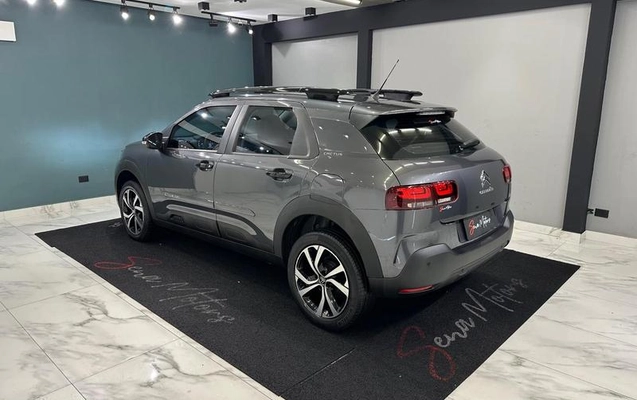 imagem-https://www.socarrao.com.br/sc-vehicle-images-prod/4264881/1791210401711-8516459_4_B_eb069b979c.jpeg