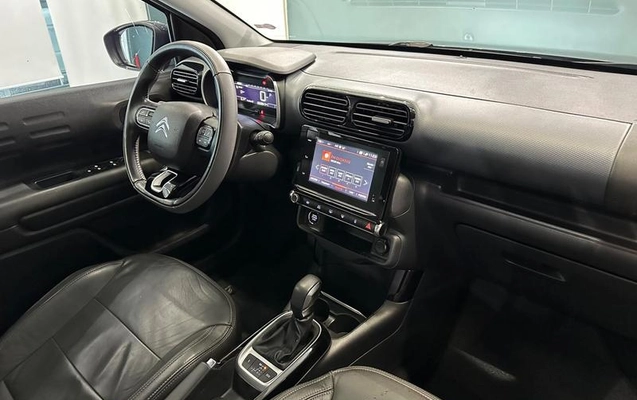 imagem-https://www.socarrao.com.br/sc-vehicle-images-prod/4264881/1791210401723-8516459_11_B_78c1c0e5d7.jpeg