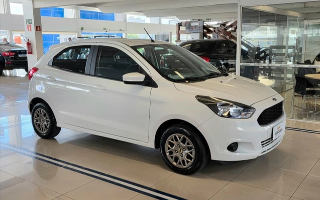imagem-https://www.socarrao.com.br/sc-vehicle-images-prod/4264914/1791388146349-b8dedfd6-9630-4298-b5f3-3a4c63bbe46e20261002131559.jpeg