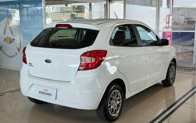 imagem-https://www.socarrao.com.br/sc-vehicle-images-prod/4264914/1791388146354-5236e207-0e8a-4b8d-aade-4f90c307eb3820261002131600.jpeg